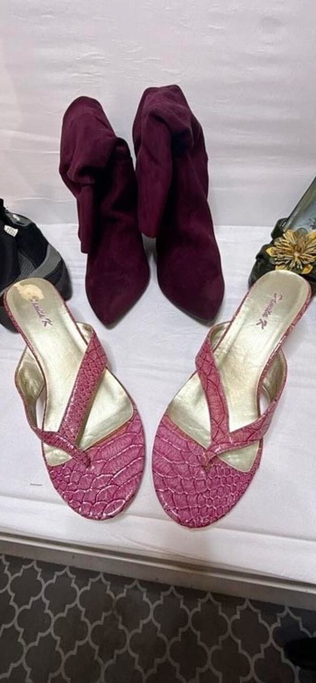 Women's Shoes Size 9 Variety Lot - 4 Pairs Boots Block Heels Sandals Aqua Shoes